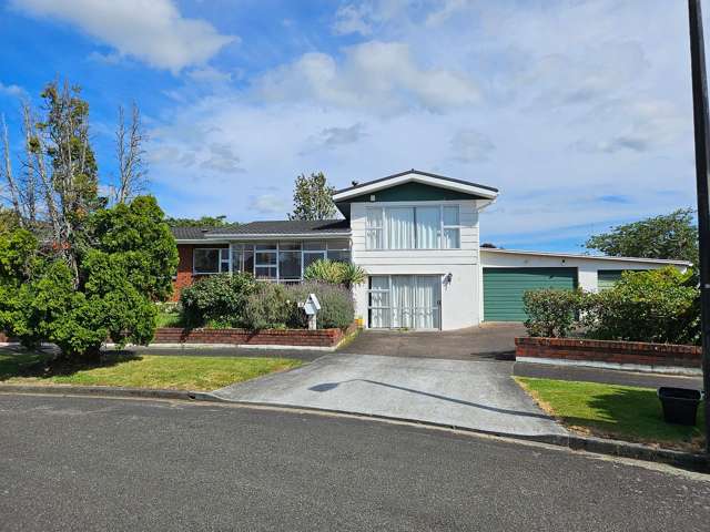 4BR Home in Awapuni. Partly furnished