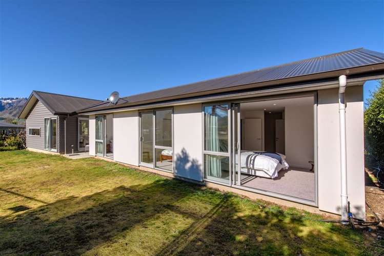 15 Moraine Place Lake Hawea_11