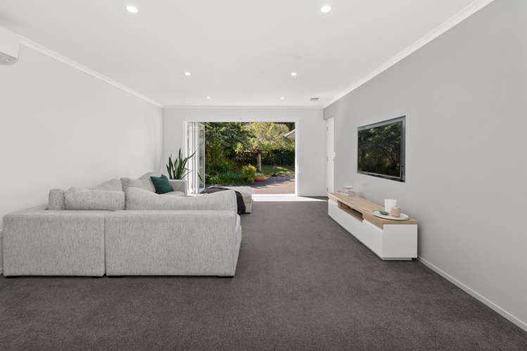 20 Kowhai Grove Raumati Beach_5