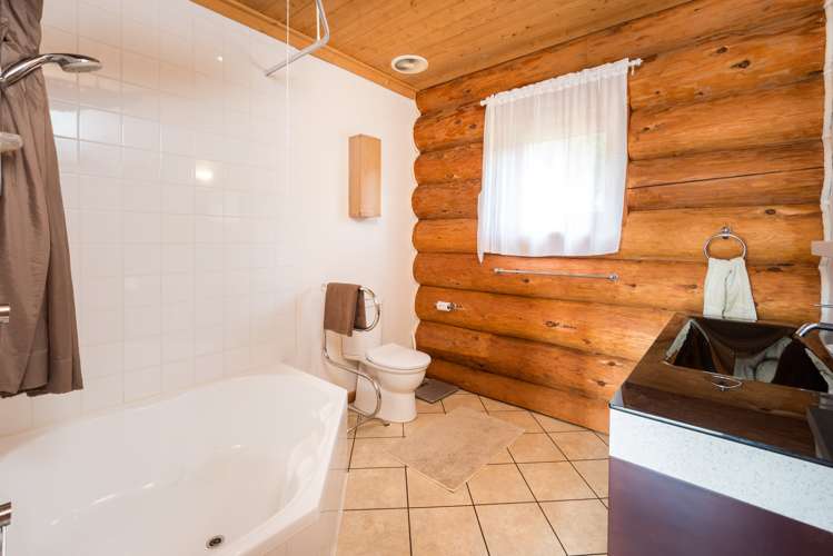 5575 Croisilles-French Pass Road Marlborough Sounds_20