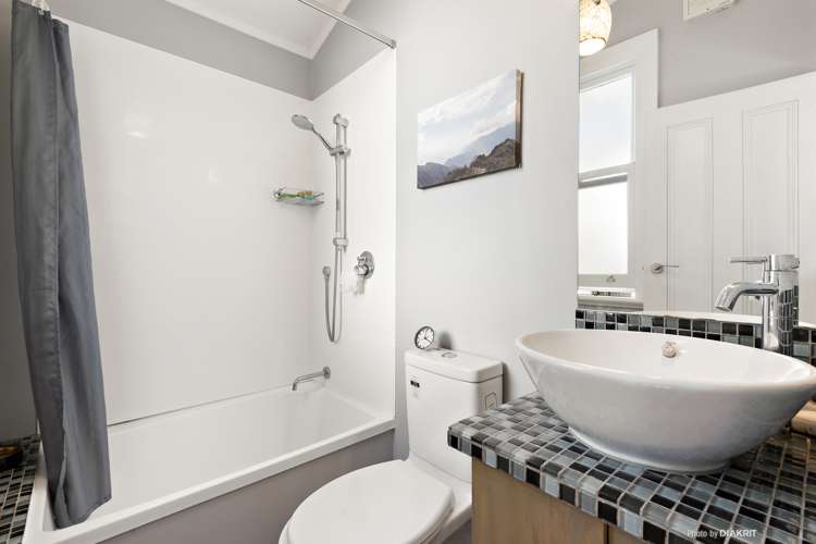 10 Milton Street Berhampore_7