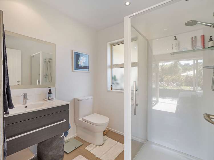 7 Swindon Lane Amberley_16