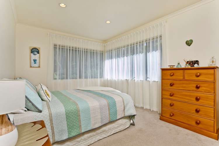 2/84 Lake Road Northcote_24