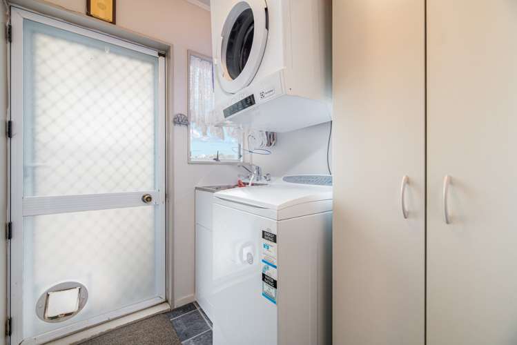 204 Solar Road Glen Eden_17