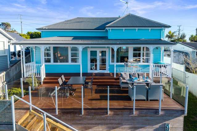 Author selling Tindalls Beach villa that launched a business and inspired four books