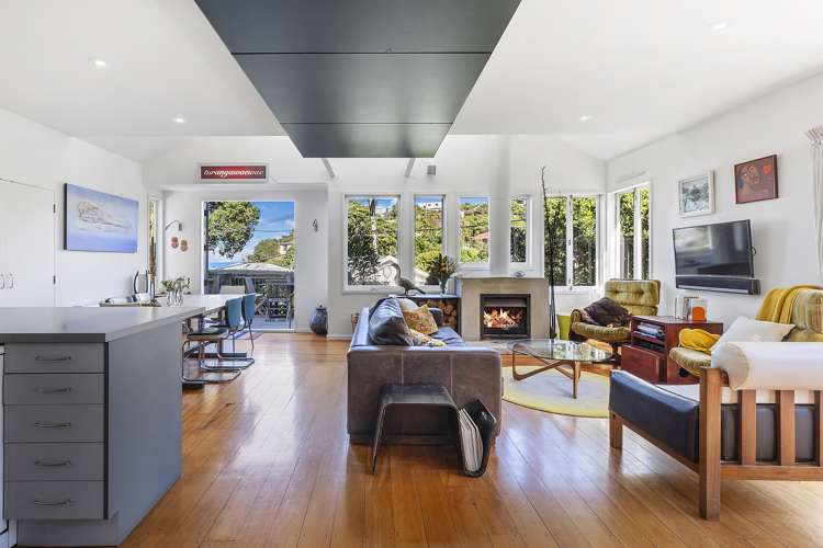 16 Beach Street Island Bay_10