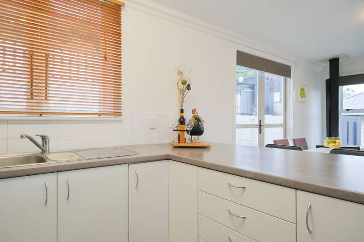 79 Marion Street Macandrew Bay_8