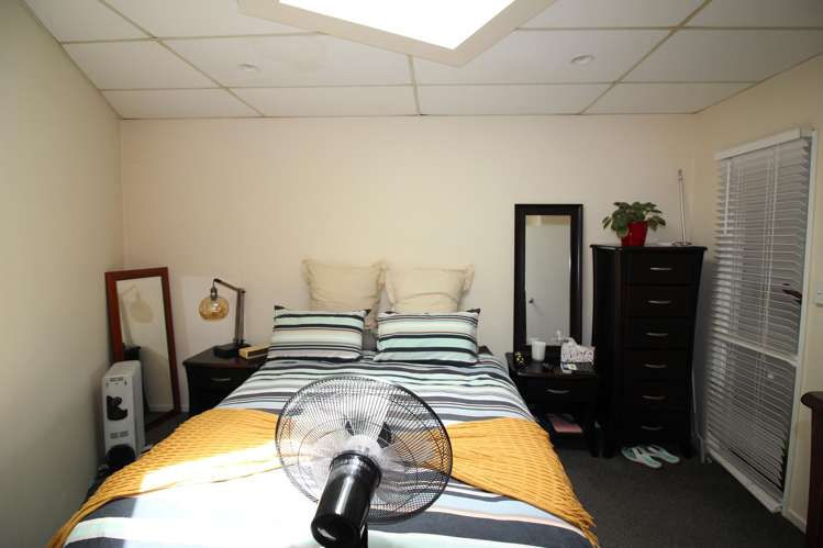 26/6 Airborne Road Albany_8