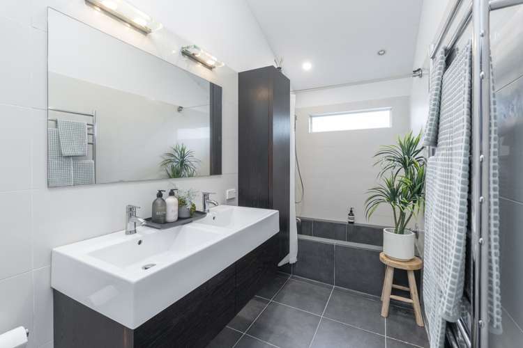 47 Mountain View Road Morningside_14