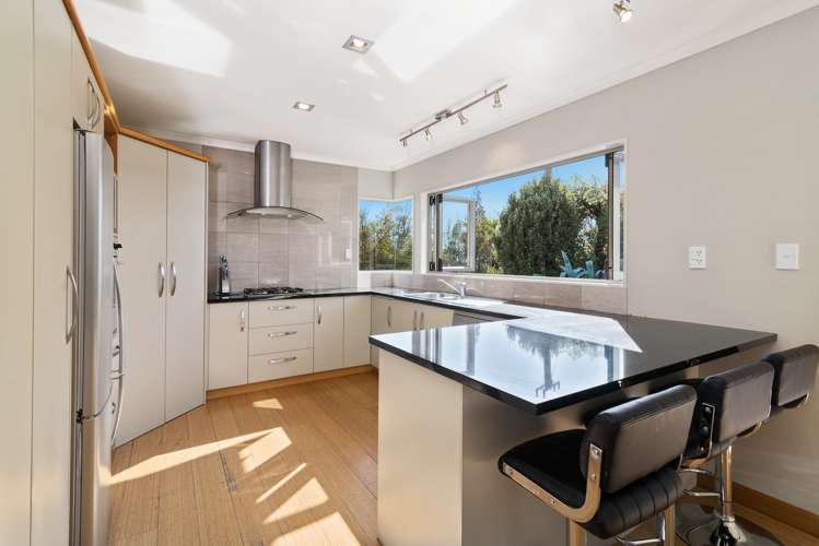 14 Gemini Place Kawaha Point_11