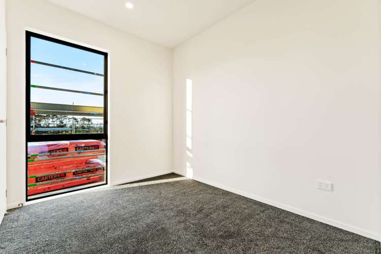 84 Biokovo Street Massey_16