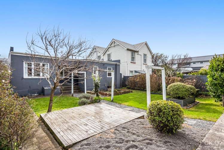 54 Nelson Street Petone_15