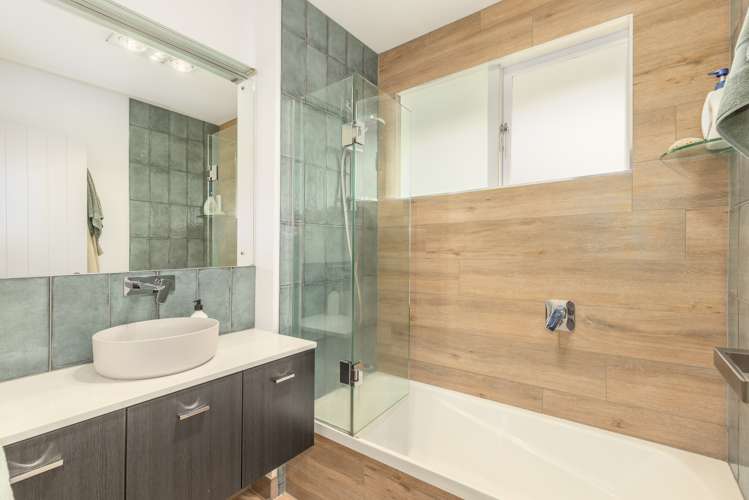 11 Fincham Road Raumati Beach_14