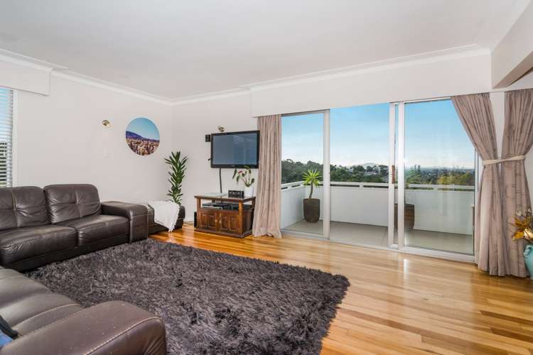 2/18 Tui Glen Road Birkenhead_7