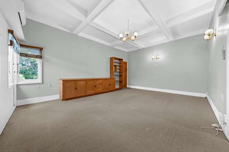 590 Mount Albert Royal Oak_10
