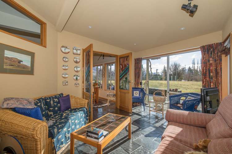 152 Faulks Road Wanaka_17