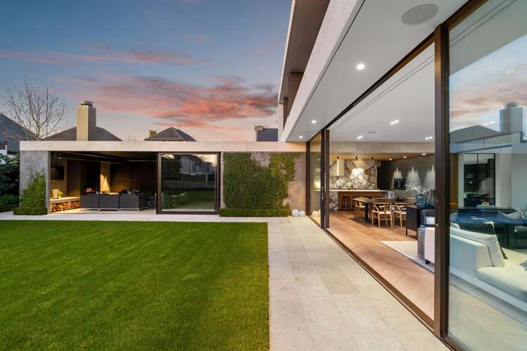 48 Clissold Street Merivale_4