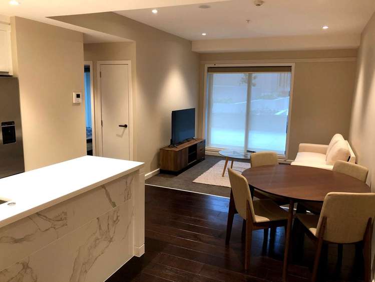 210/47 Beach Road Auckland Central_6