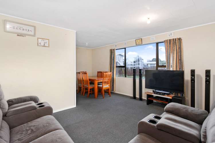 143 Boundary Road Clover Park_7