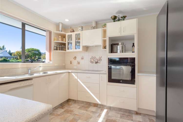 32 Masefield Street Stoke_7