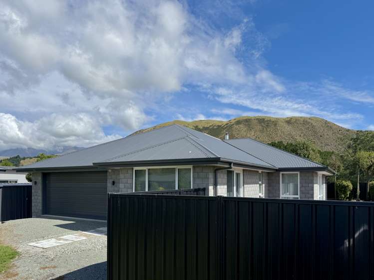 28 Freyberg Avenue Kurow_25