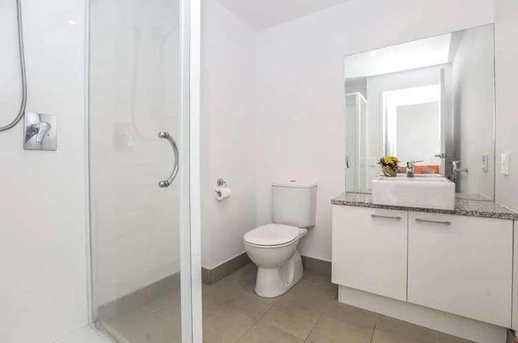 704/70 Pitt Street Auckland Central_9