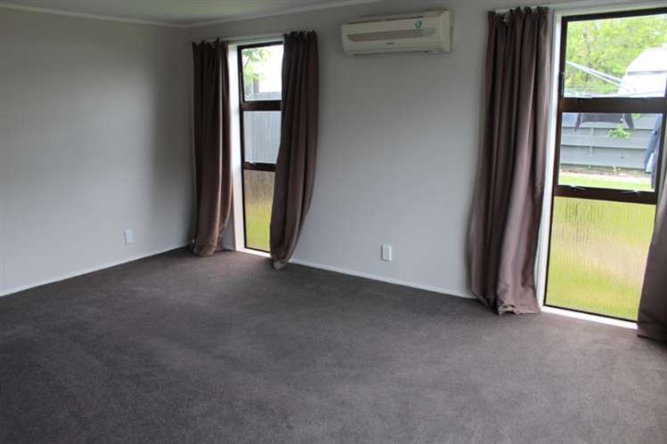 41 John F Kennedy Drive Milson_13