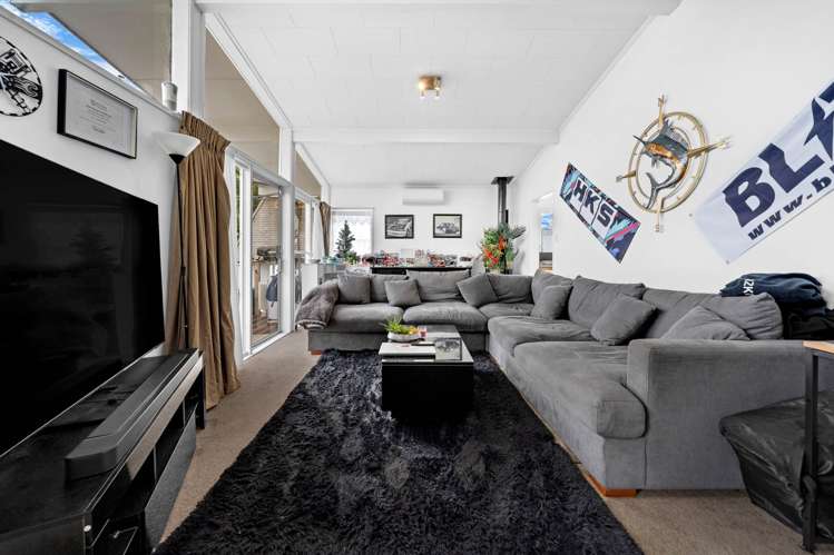 8 Malvina Place Bucklands Beach_27