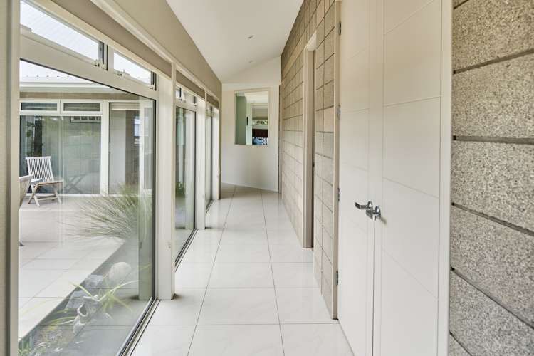 27 Mo Street Camborne_12