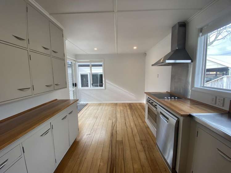 23 Old Farm Road 1074_3