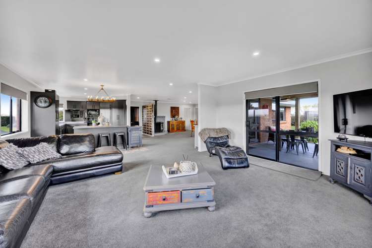 132 Ohangai Road Hawera_8