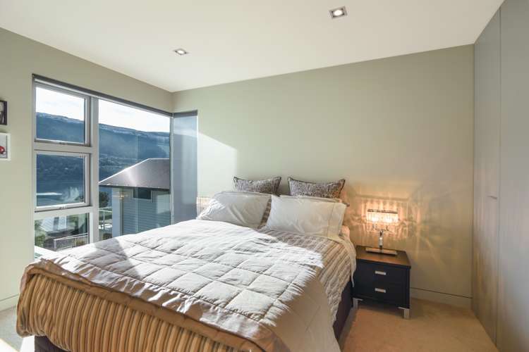 618 Peninsula Road Kelvin Heights_13