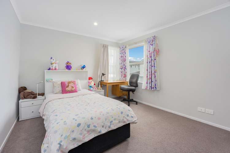 16 Couldrey Crescent Red Beach_23