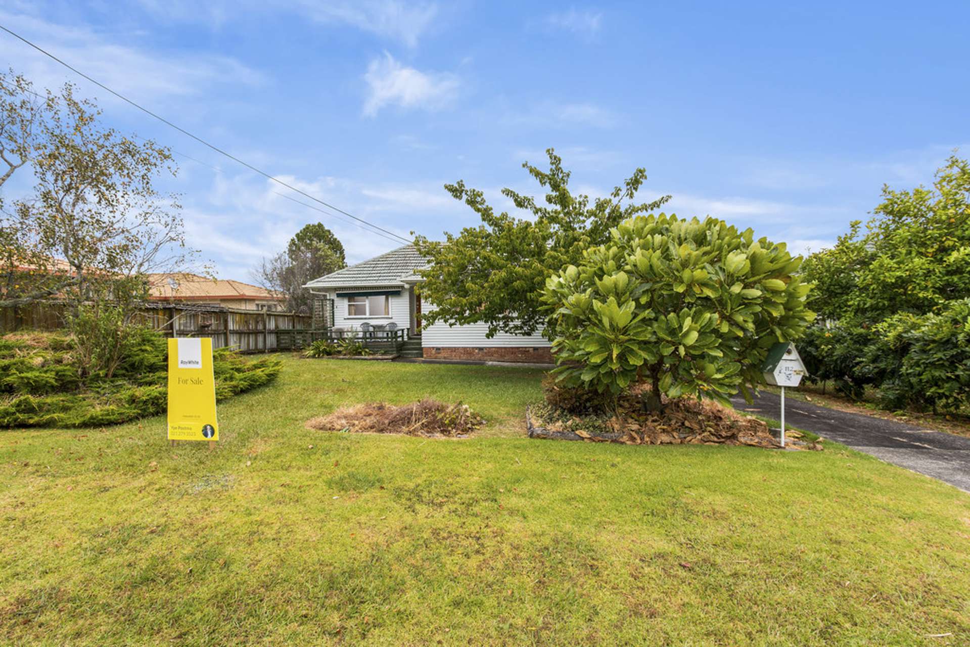 112 Flanshaw Road Te Atatu South_0