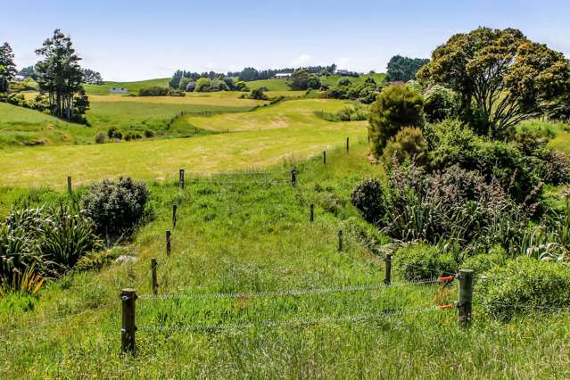 Upland Road Egmont Village_3