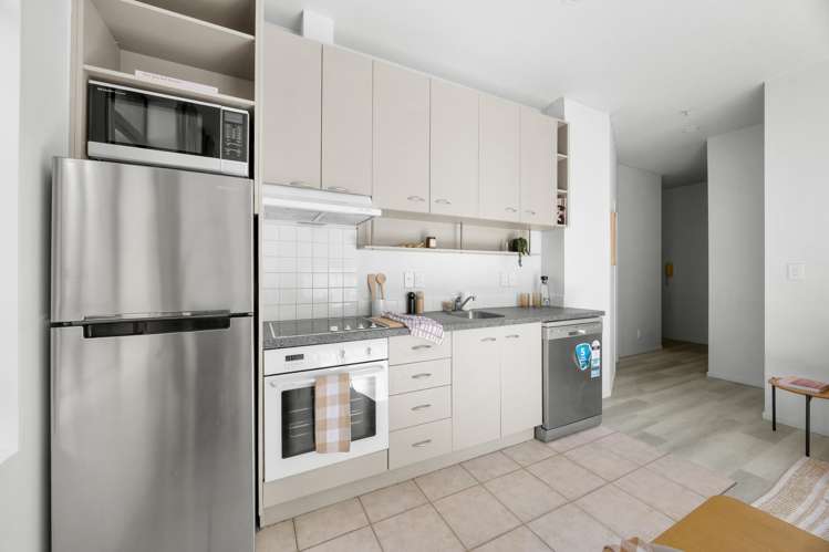 3F/50-52 Eden Crescent Auckland Central_13