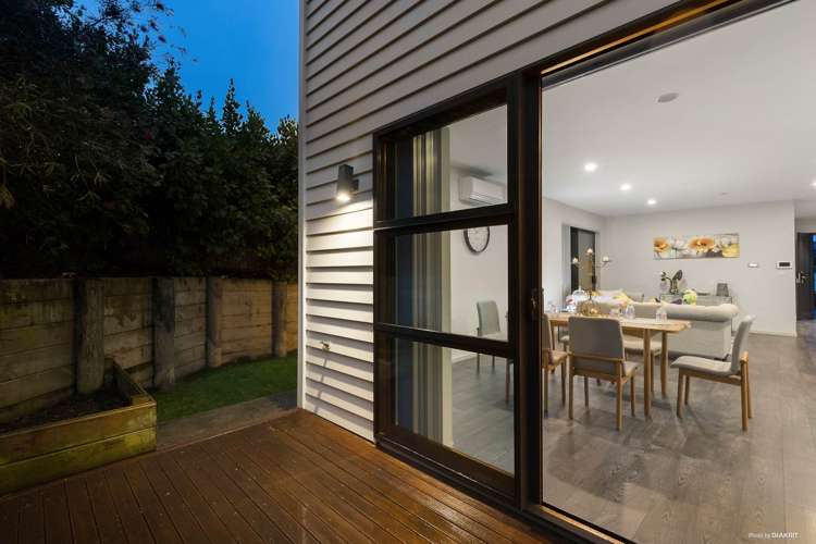 35 Platinum Rise Ranui_17