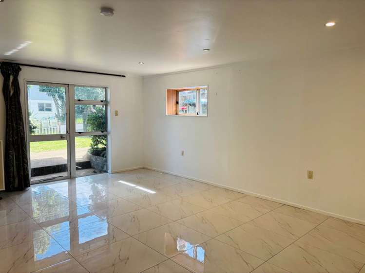 1/4 Preston Avenue Mount Albert_16