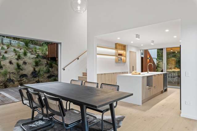 1 Oxenhope Road Richmond Hill_2