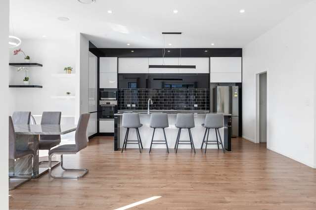 12 Paiaka Place Rototuna North_2