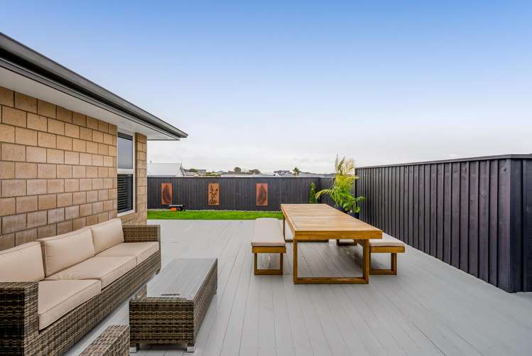 16 Jules Crescent Bell Block_26