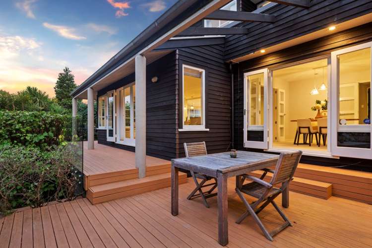 2/93 Kowhai Road Mairangi Bay_14