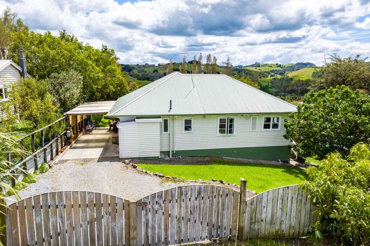 13 View Street Maungaturoto_16