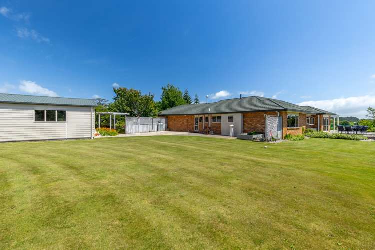 1329 Devon Road Waitara_20