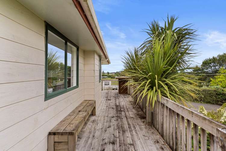 83 Sim Road Paerata_15