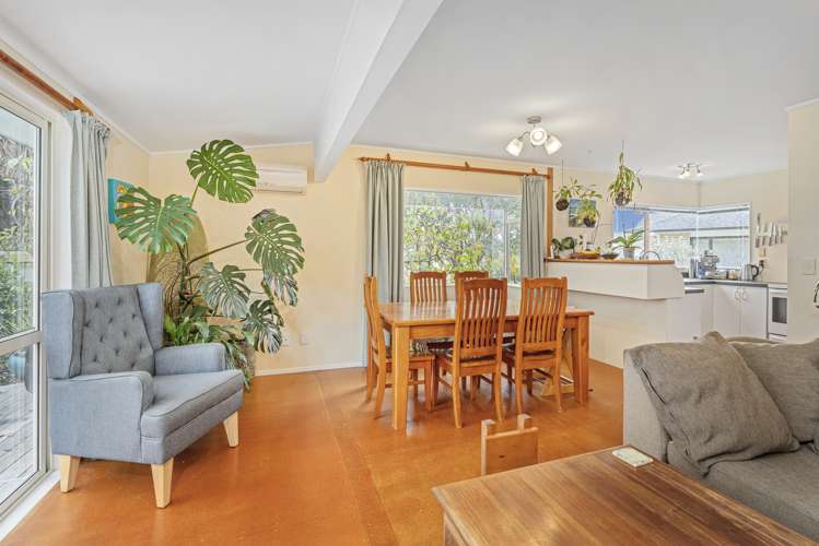 28 Whitby Avenue Whitianga_5