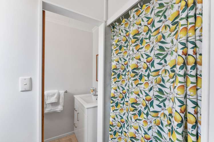 13 Atua Street Waikanae Beach_23