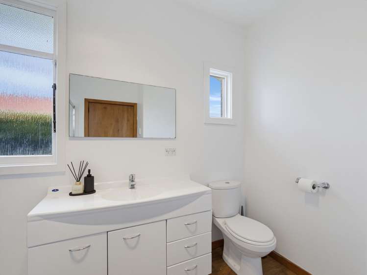 15 Smitheram Street Allenton_16