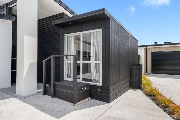 3 Royal Crescent Papamoa_22