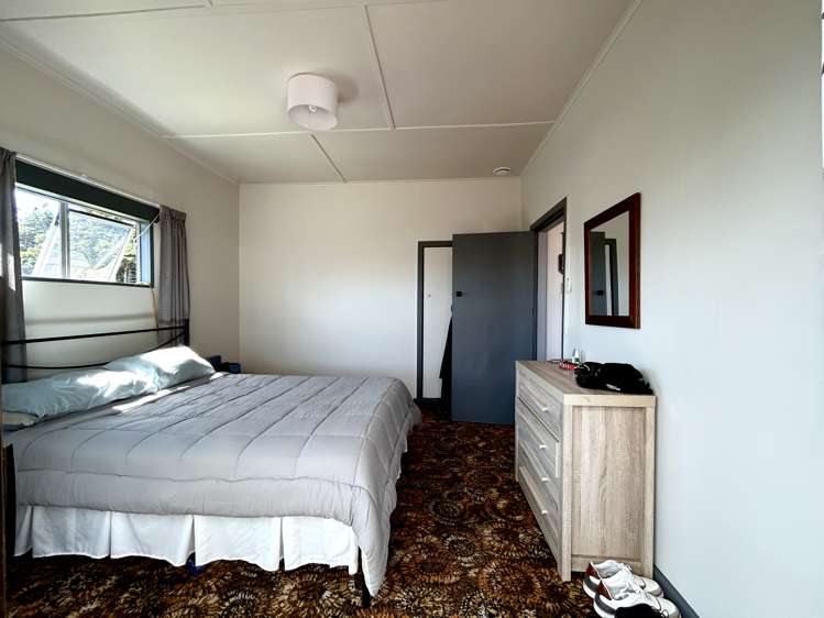 33 Ogilvie Road Gladstone_13